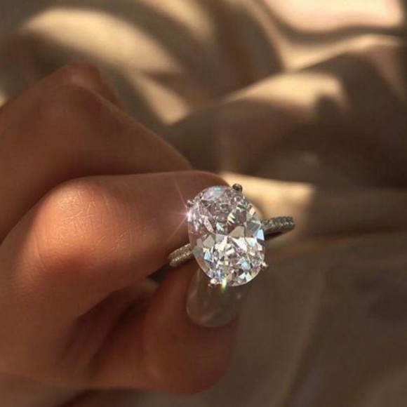 NEW💎925 Sterling Silver Diamond Oval Cut  Ring - Picture 4 of 5